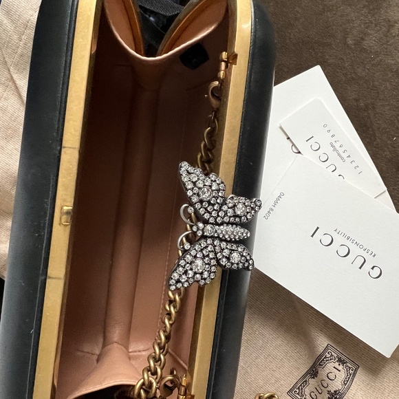 Gucci Broadway Leather Clutch - Picture 2 of 7